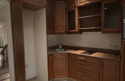 للبيع فيلا فاخرة في حي الشاطئ – جدة